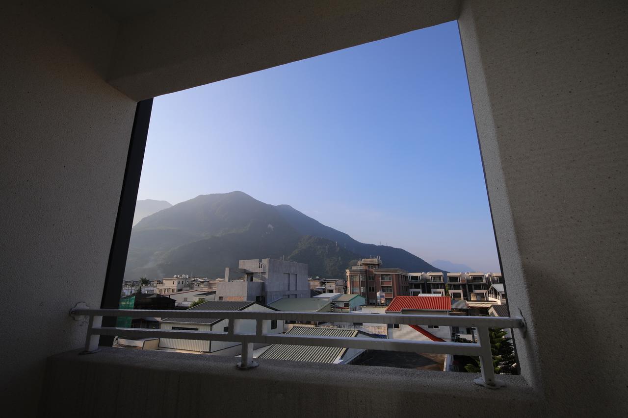 五葉松民宿-電梯民宿 近慈濟中小學及慈科大及人社院 เมืองฮวาเหลียน ภายนอก รูปภาพ